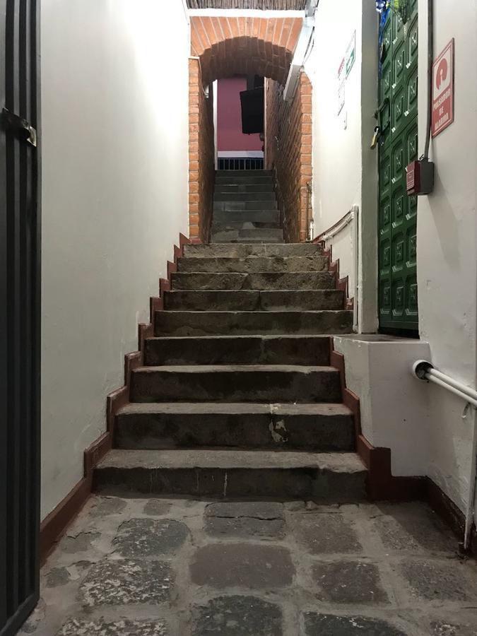 Apartamentos Colonial Home Quito Exterior foto